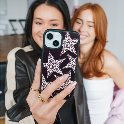 Can't Be Tamed Phone Cover